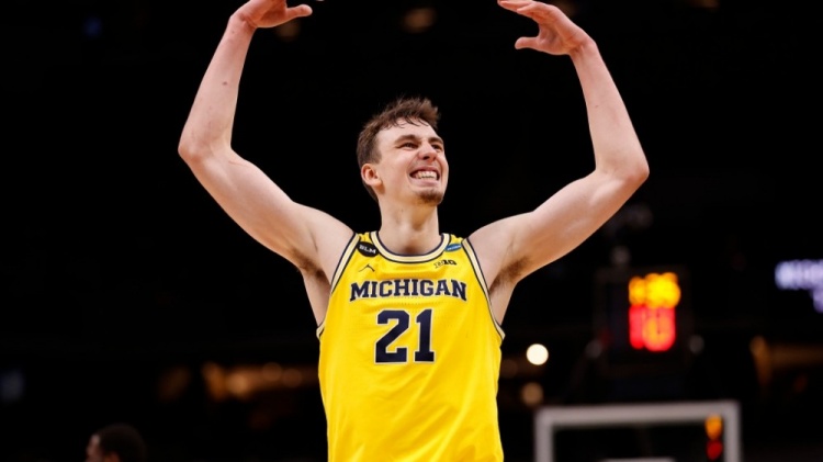 队合作的重 队合作的重