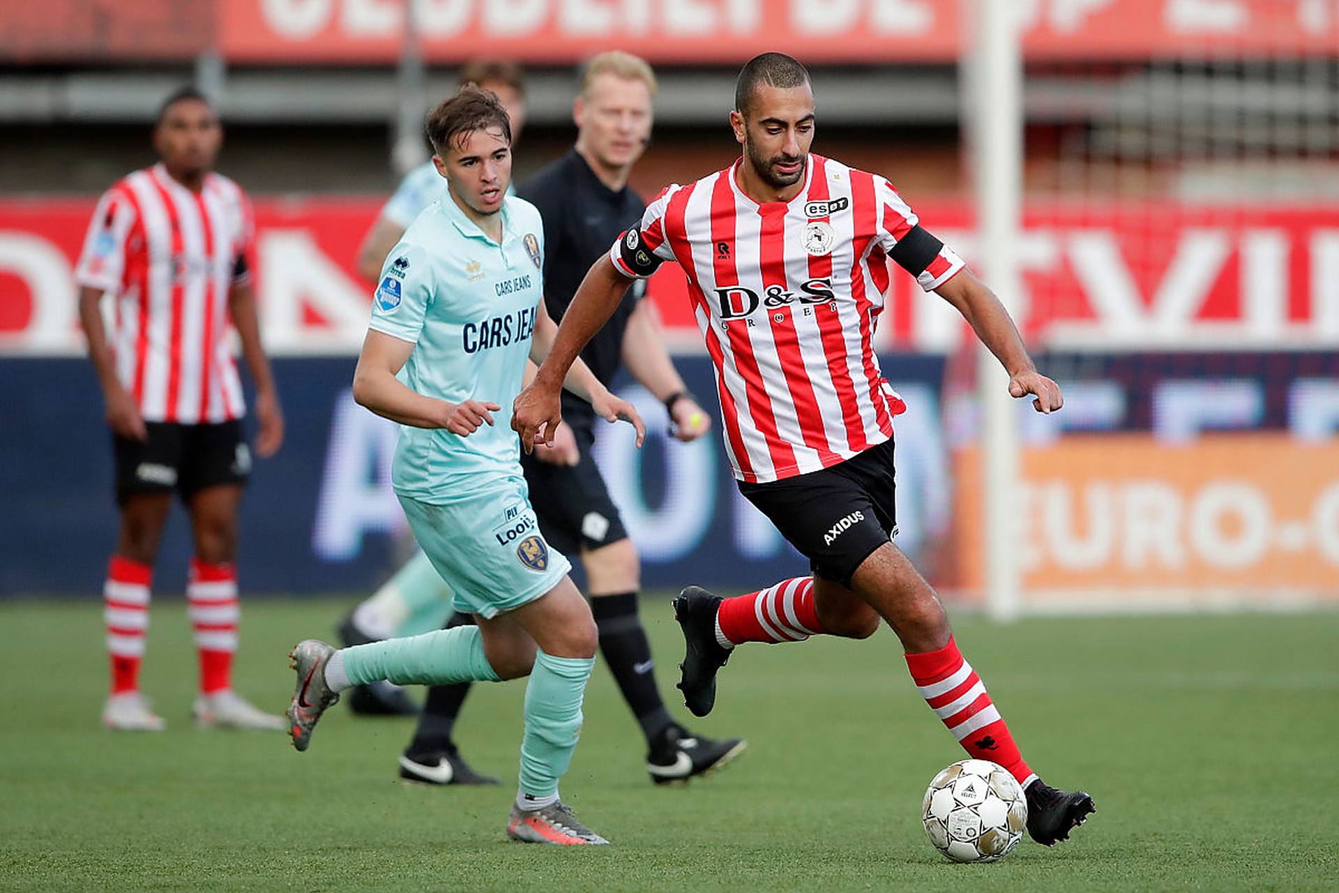 布更换投手 布更换投手