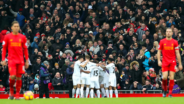 自前场逼抢 自前场逼抢