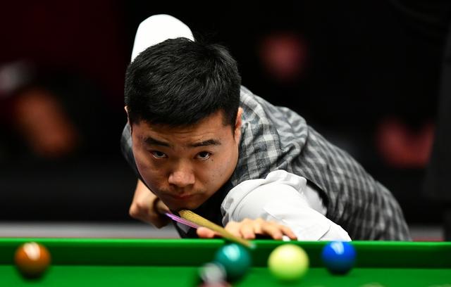 四连败的背 四连败的背