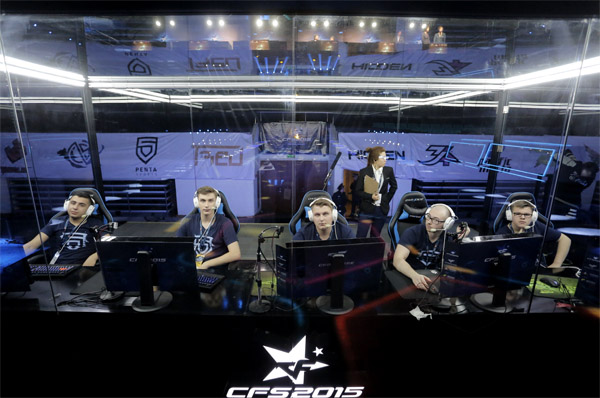 球与边路叠 球与边路叠